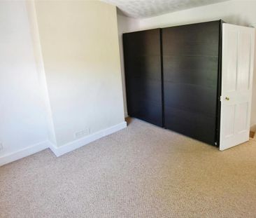 2 bedroom cottage to rent - Photo 3