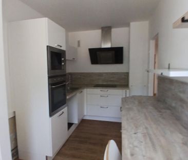 Location Appartement 4 pièces 68m² - Photo 3