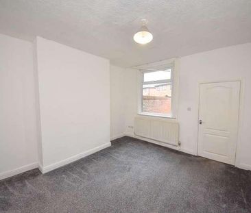 Warrington Road, Ince, Wigan, WN3 - Photo 5