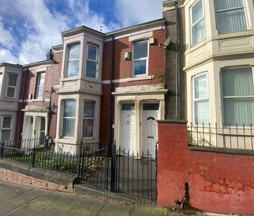 3 bed flat to rent in Atkinson Road, Benwell, Newcastle-upon-Tyne, NE4 - Photo 2
