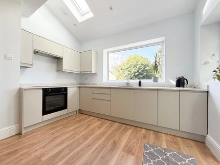 Sandown Road, Stockport, Greater Manchester, SK3 0JF - Photo 4