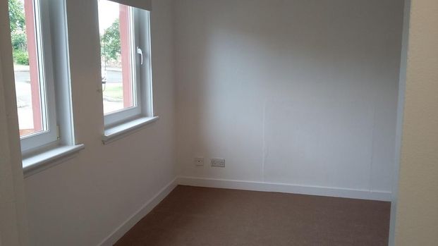 1 bedroom semi-detached house to rent - Photo 1
