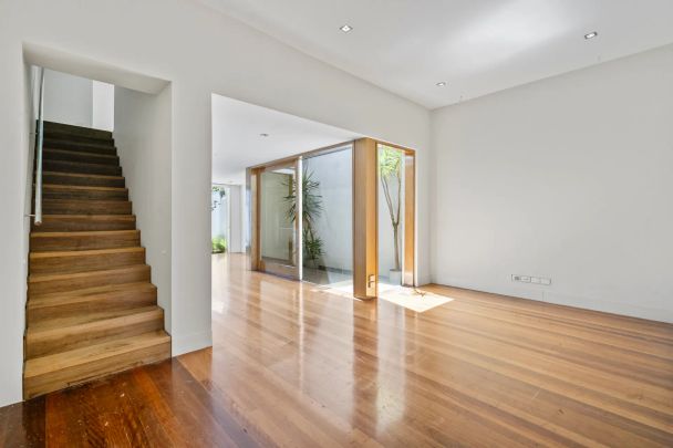 80 Albert Street, East Melbourne. - Photo 1