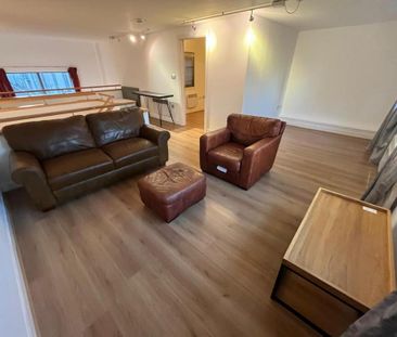 2 bedroom flat to rent - Photo 3