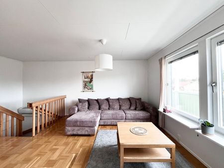 Uttran - 4rok - 12mån - 16.100kr/mån - Foto 2