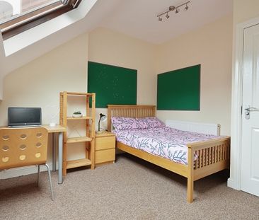 Gorgeous 4 bedroom property - Photo 1