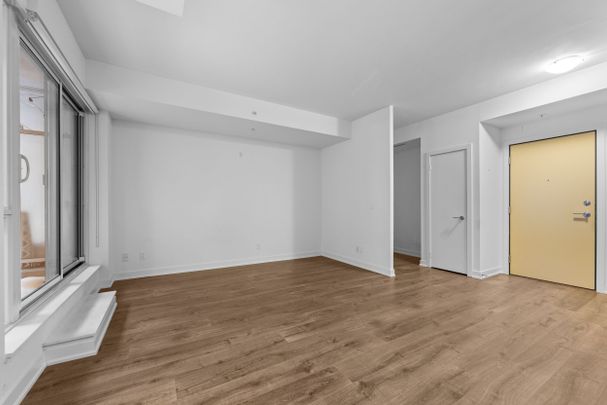 For Lease - 30 Nelson Street Unit# 304, Toronto, Ontario - Photo 1