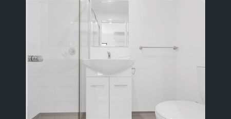 STUDIO UNIT IN AN OUTSTANDING CHERMSIDE LOCATION - Photo 5