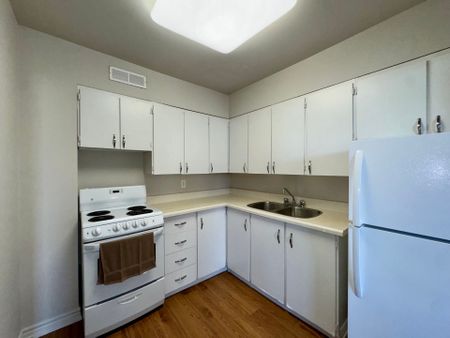 For Lease - 156 Fitch Street Unit# 411, Welland, Ontario - Photo 5