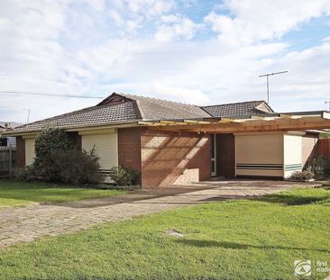 This 3-bedroom home will not last long! - Photo 1