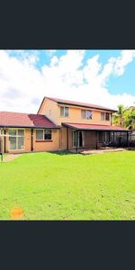 Spacious family home offers the perfect balance of comfort. - Photo 4