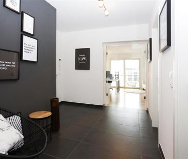 Moderne Wohnung mit Einbauküche und Aufzug im 2. OG, fußläufig zum ... - Foto 6