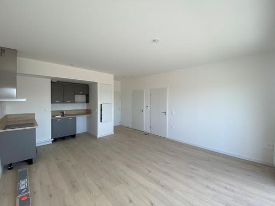 Location Appartement 2 pièces 44m² FLEURY SUR ORNE 14123 - Photo 1