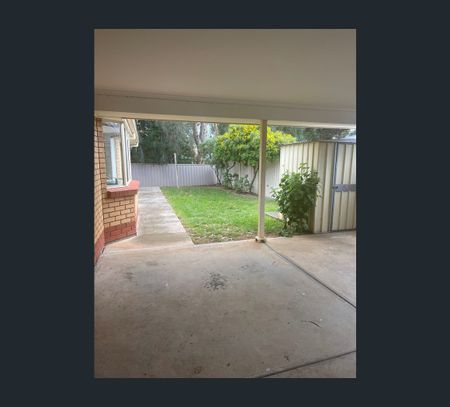 10 Challen Court, Evanston Park, SA 5116 - Photo 3