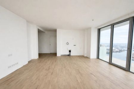 Exklusive 3-Zimmer-Eckresidenz im DC2 Tower mit zwei Loggien & freiem Panorama über Innenstadt und Donau - Photo 3