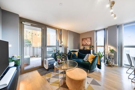 2 Bed Flat, Roma Corte, SE13 - Photo 3