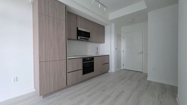 For Lease - 120 Broadway Avenue Unit# 1606, Toronto, Ontario - Photo 1