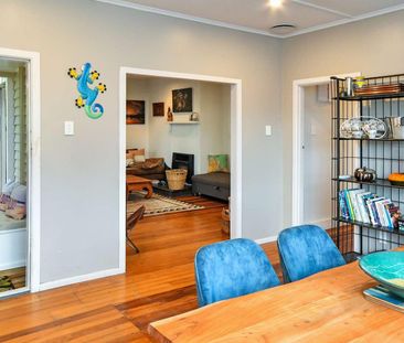 Vintage Charm Meets Modern Comfort &mldr; - Photo 4