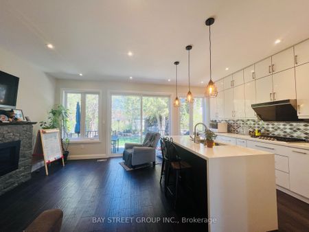 For Lease - 16 Enfield Avenue Unit# Upper, Toronto, Ontario - Photo 3