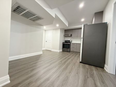 For Lease - 39 Crofting Crescent, Markham, Ontario - Photo 5