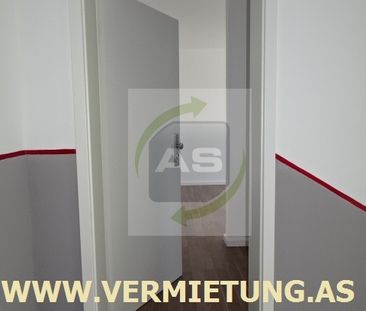 Moderne DG-Wohnung als Single-Nest - Photo 1