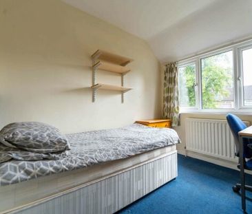 107 Alcuin Avenue - Photo 6