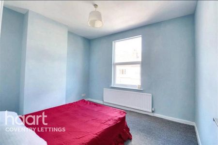 3 bedroom terraced house to rent - Photo 5
