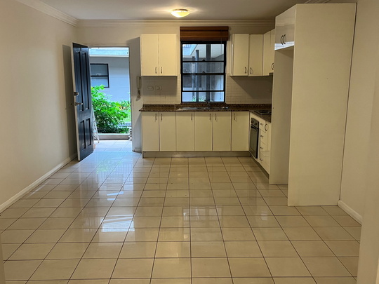 Unit 8, 220 Henderson Road, Alexandria, NSW - Photo 1