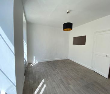 Location Appartement 1 pièce 34m² - Photo 6
