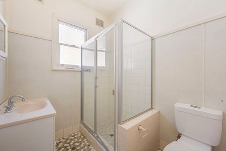 81 Grant Street, Port Macquarie NSW 2444 - House For Rent | Domain - Photo 2