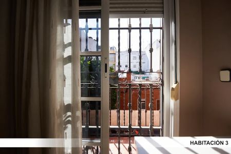 Calle Hernán Ruiz, Sevilla, Andalusia 41006 - Photo 2