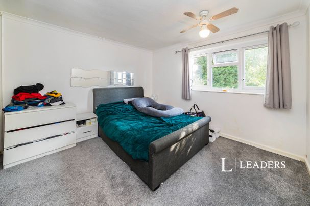 2 bedroom apartment to rent Birch House, Newlands Crescent, East Grinstead, RH19 - Photo 1