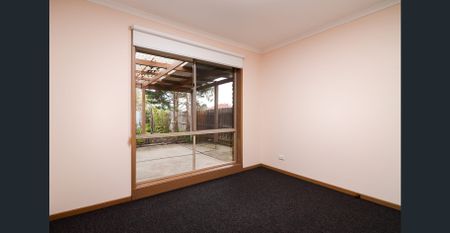 Neat & Spacious 3-Bedroom Home in a Great Location - Photo 3