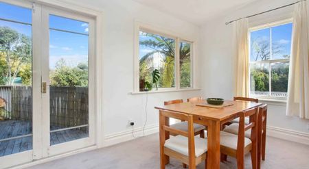 Charming Villa in Kingsland! - Photo 4