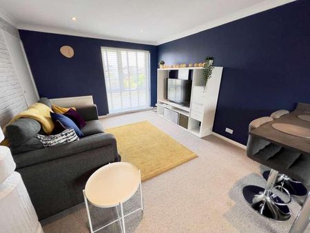 Prebends Field, Gilesgate, Durham, DH1 - Photo 3