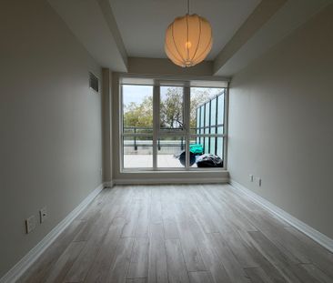 For Lease - 1630 Queen Street Unit# 608, Toronto, Ontario - Photo 2
