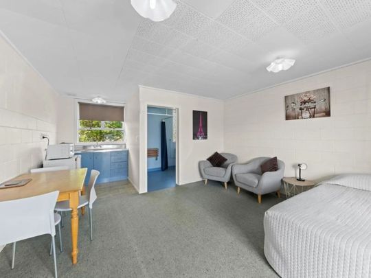 6 Nikorima St, Unit 2, Urenui - Photo 1