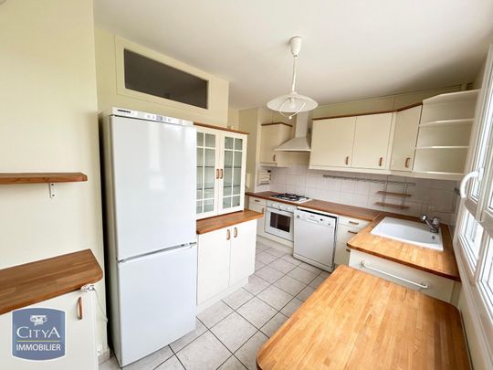 Location Appartement 4 pièces 73m² LE MANS 72000 - Photo 1