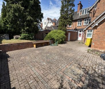Room 7, BIRMINGHAM, B66 - Photo 3
