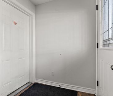 For Lease - 52 Champagne Avenue Unit# C, Dows Lake - Civic Hospital... - Photo 1