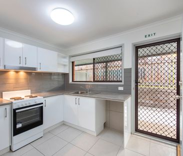 1/12 Heather Street, Logan Central QLD 4114 - Townhouse For Rent - ... - Photo 4