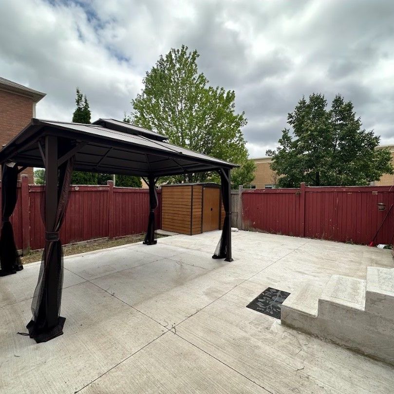 For Lease - 77 Vauxhall Crescent Unit# Main & Second Flr, Brampton, Ontario - Photo 1