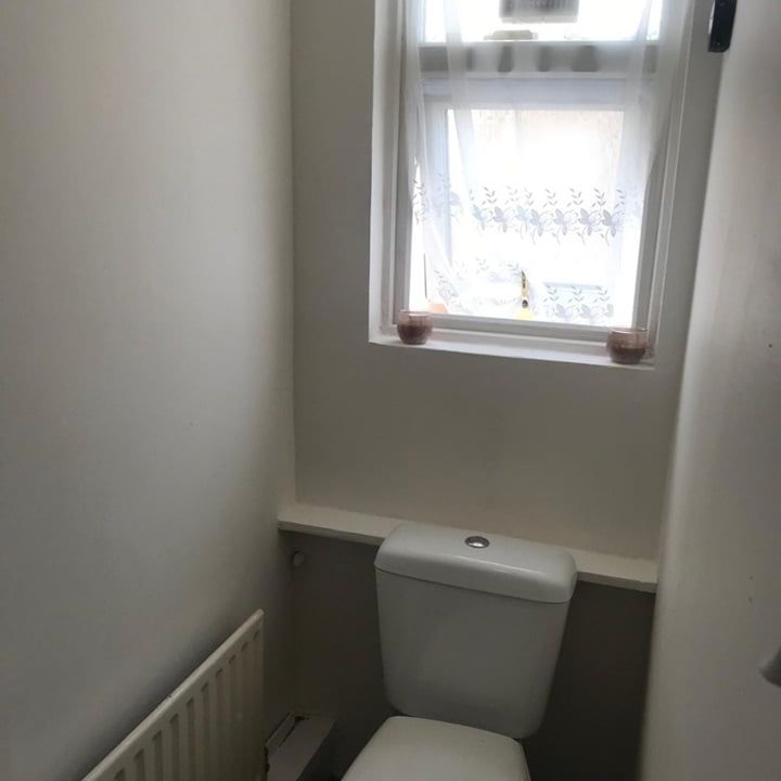 2 Bed Terraced House, Mitcham Road, CR0 - Photo 1