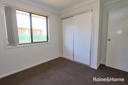 Two bedroom Granny Flat in Kelso- Available 11.12.2025 - Photo 3