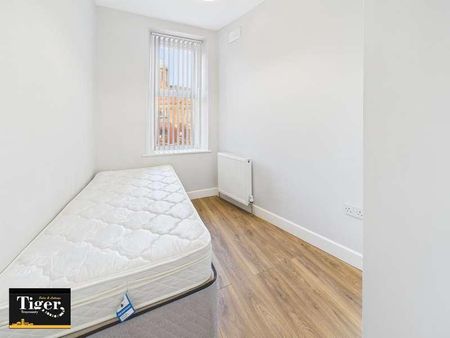 Springfield Road, Blackpool, FY1 - Photo 4