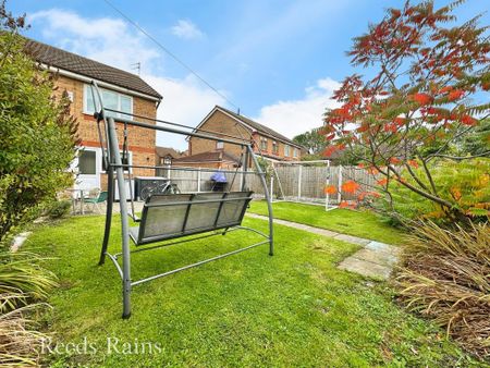 2 bedroom end of terrace house to rent - Photo 5