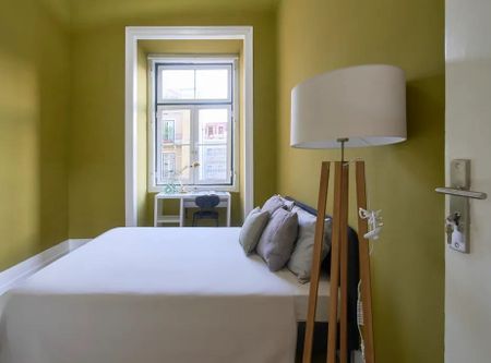 Largo Vitorino Damásio, Lisbon, Lisbon 1200-872 - Photo 2