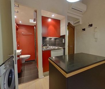 A LOUER - AIX EN PROVENCE - CENTRE VILLE - BEAU STUDIO MEUBLE - Photo 2