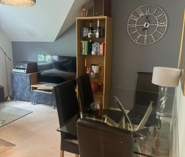 3 Bed Flat, West Bridgford, NG2 - Photo 3