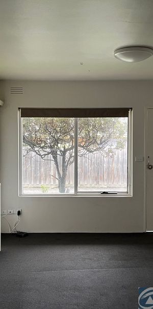 Central Dandenong Apartment - Photo 1